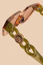 Load image into Gallery viewer, Luxe Zelia Sunglasses - Tortoiseshell/Olive