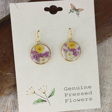 Load image into Gallery viewer, Dried Flower Round Earrings