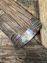 Load image into Gallery viewer, Vintage Sterling Cuff