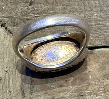 Load image into Gallery viewer, Vintage Dark Green Jade Ring