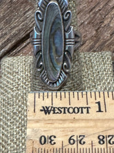 Load image into Gallery viewer, Vintage Sterling Abalone Ring