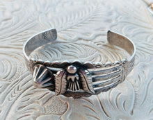 Load image into Gallery viewer, Vintage Fred Harvey Cuff