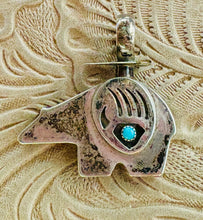 Load image into Gallery viewer, Vintage Bear Pendant