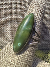 Load image into Gallery viewer, Vintage Oval Green Turquoise Ring