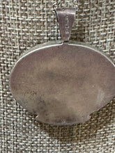Load image into Gallery viewer, Vintage Black Onyx Pendant