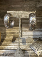 Load image into Gallery viewer, Vintage Navajo Hoop Earrings
