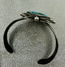 Load image into Gallery viewer, Bisbee Navajo Cuff