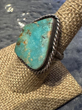 Load image into Gallery viewer, Vintage Turquoise Ring