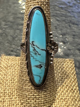 Load image into Gallery viewer, Vintage Turquoise Oval Ring