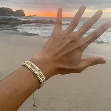 Load image into Gallery viewer, Diwali Bracelet - Silver Light