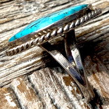 Load image into Gallery viewer, Vintage Turquoise Ring