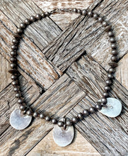 Load image into Gallery viewer, Vintage Navajo Pearls w/Turquoise