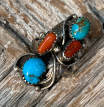Load image into Gallery viewer, Vintage Navajo Turquoise and Coral Ring