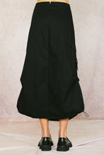 Load image into Gallery viewer, Gio&#39;s Poplin Cargo Skirt
