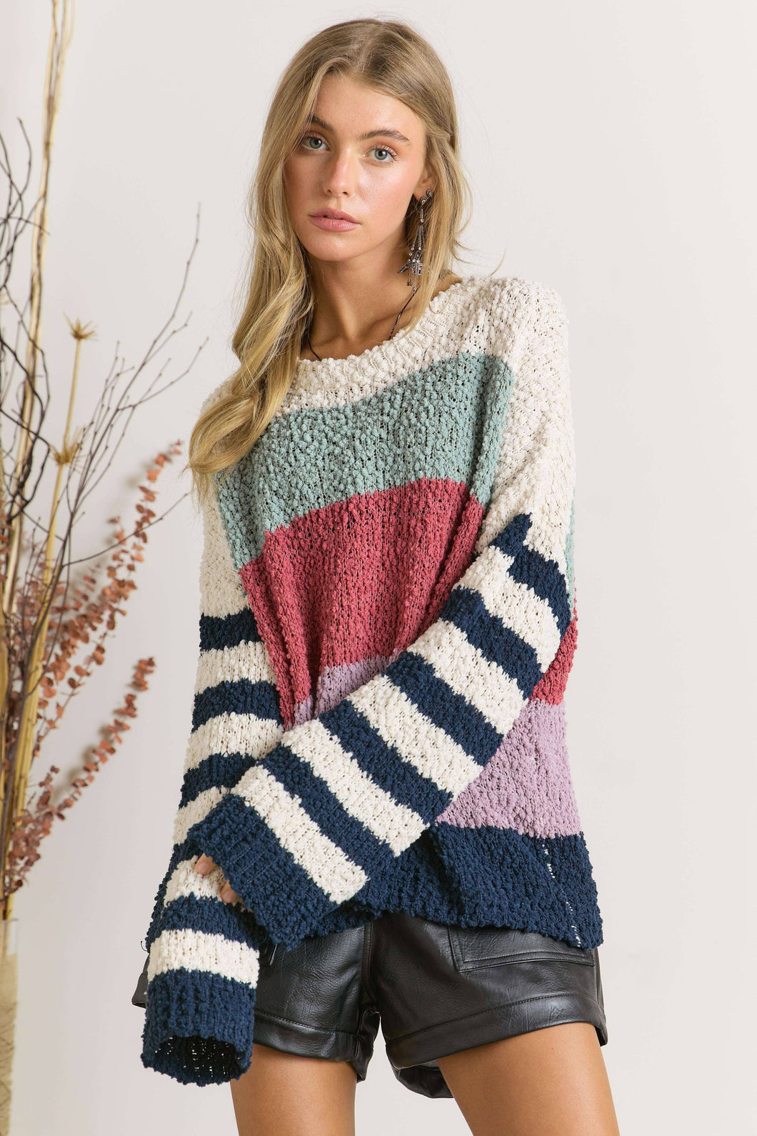 STRIPE PATTERN TEXTURED SWEATER