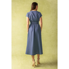 Load image into Gallery viewer, A Solid Woven Midi Dress
