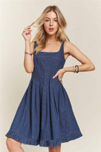 Load image into Gallery viewer, PINTUCK DETAIL CASUAL DENIM DRESS
