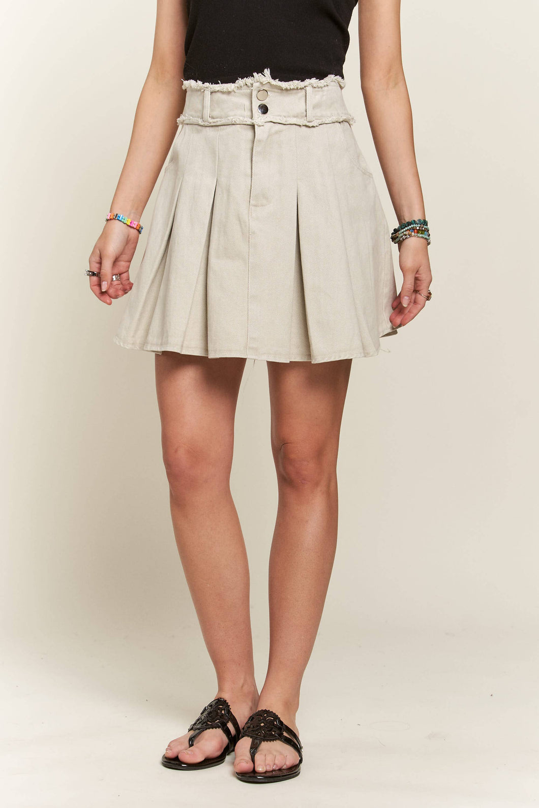 RAW EDGE WAIST WASHED DENIM MINI SKIRT