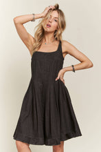Load image into Gallery viewer, PINTUCK DETAIL CASUAL DENIM DRESS
