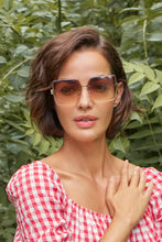 Load image into Gallery viewer, Luxe Dahlia - Gold Sunglasses
