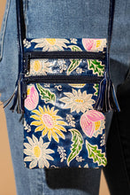 Load image into Gallery viewer, Hand-painted Genuine Leather Cellphone Bag
