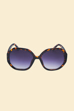 Load image into Gallery viewer, Limited Edition Loretta - Tortoiseshell Sunglasses
