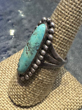 Load image into Gallery viewer, Vintage Oval Turquoise Ring
