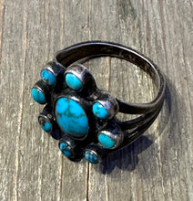 Load image into Gallery viewer, Old Pawn Turquoise Flower Ring
