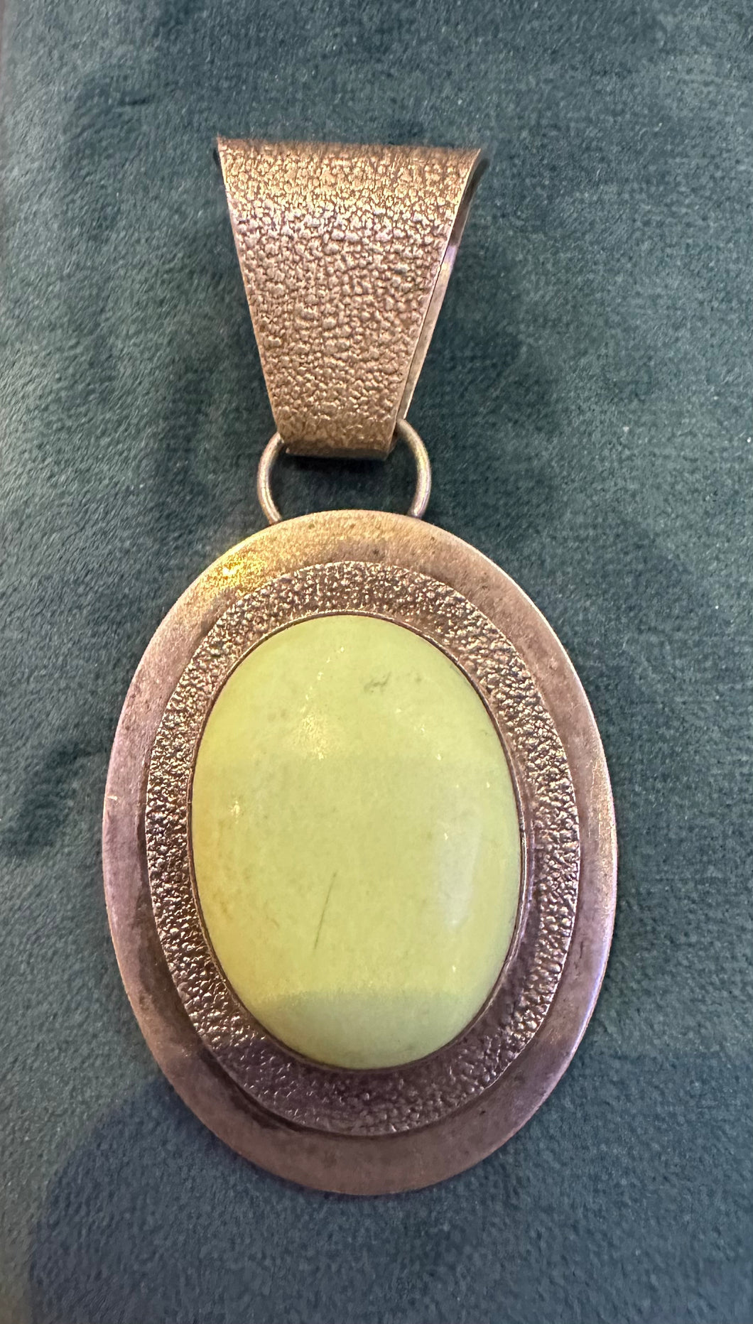 Vintage Citron Magnesite Pendant