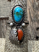 Load image into Gallery viewer, Vintage Turquoise and Coral Ring
