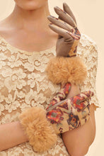 Load image into Gallery viewer, Bernadette Gloves - Warm Ikat
