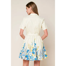 Load image into Gallery viewer, A Printed Woven Mini Dress
