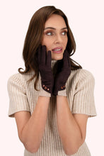 Load image into Gallery viewer, Rowan Gloves - Chocolate &amp; Cream
