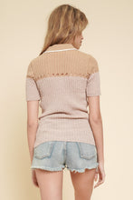 Load image into Gallery viewer, COLOR BLOCK COLLARED SWEATER
