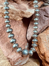 Load image into Gallery viewer, Sterling Silver American Indian Navajo Pearls necklace

