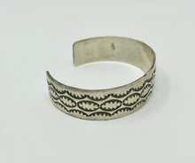 Load image into Gallery viewer, Navajo Sterling Silver Cuff w Stampwork
