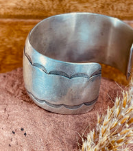 Load image into Gallery viewer, Navajo Native American sterling silver shadowbox cuff bracelet
