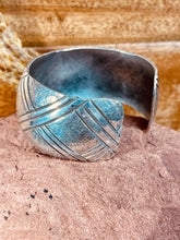 Load image into Gallery viewer, Old Pawn Sterling Silver 1&quot; wide Cuff Bracelet with lines and hand stamping
