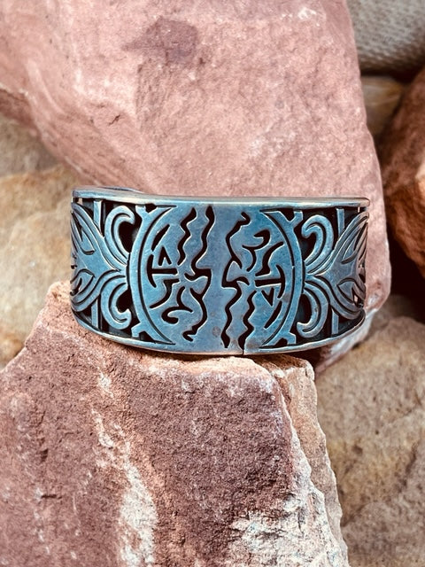 Old Taxco ITA Mexico Overlay sterling silver cuff bracelet with graphic tribal abstract designs