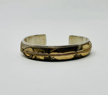 Load image into Gallery viewer, Silver Navajo Cuff with Gold Arrow and Rope
