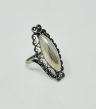 Load image into Gallery viewer, Sterling Silver Ring with Filigree
