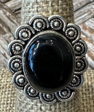 Load image into Gallery viewer, Onyx Flower Ring
