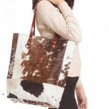 Load image into Gallery viewer, Brown and White Cow Hide Tote
