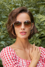 Load image into Gallery viewer, Limited Edition Julieta - Gold Sunglasses
