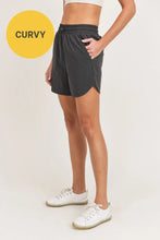 Load image into Gallery viewer, CURVY Oversized Side-Wave Active Highwaist Shorts
